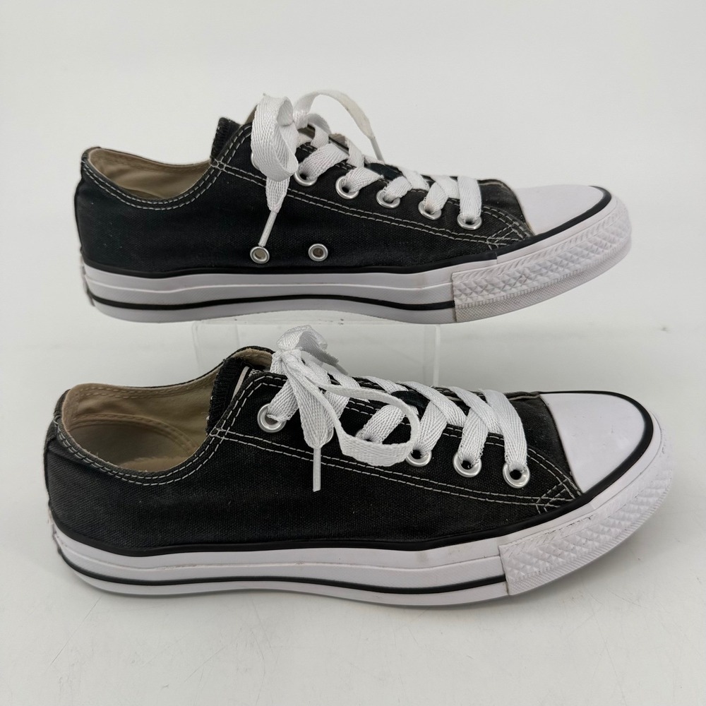 Converse Chuck Taylor All Star Low Top Black Canvas Sneakers M9166 Womens 8.5